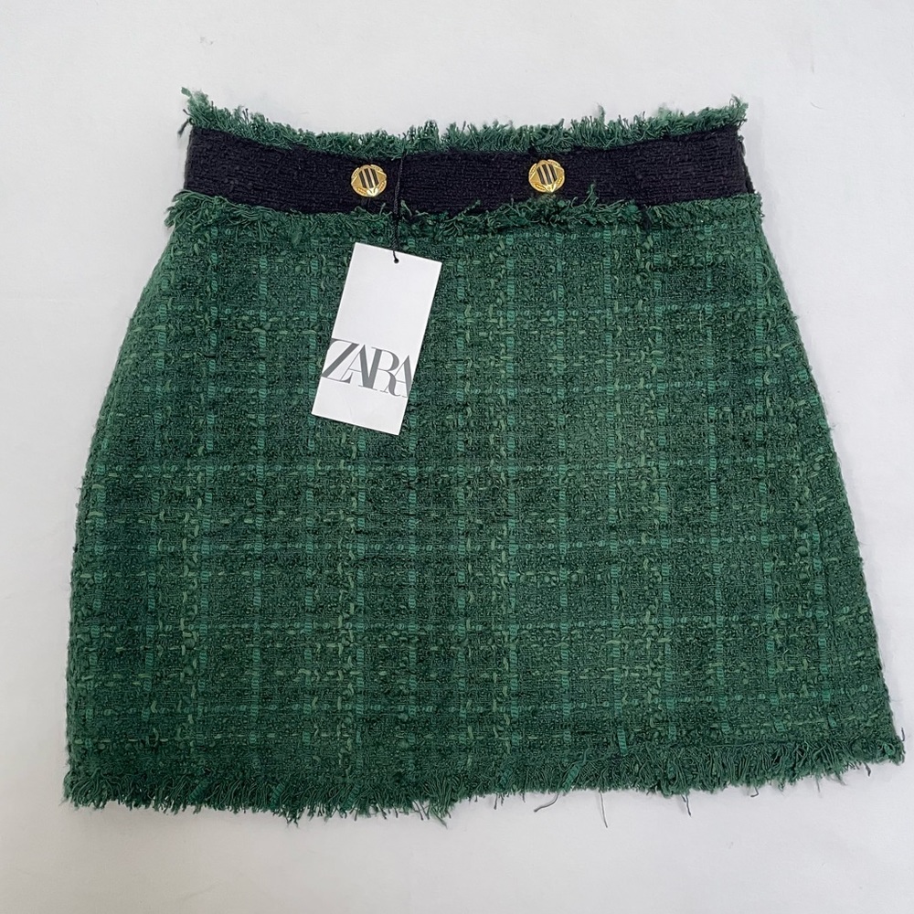 Zara Women’s Green Plaid Tweed Miniskirt *NEW WITH TAGS* - Size S